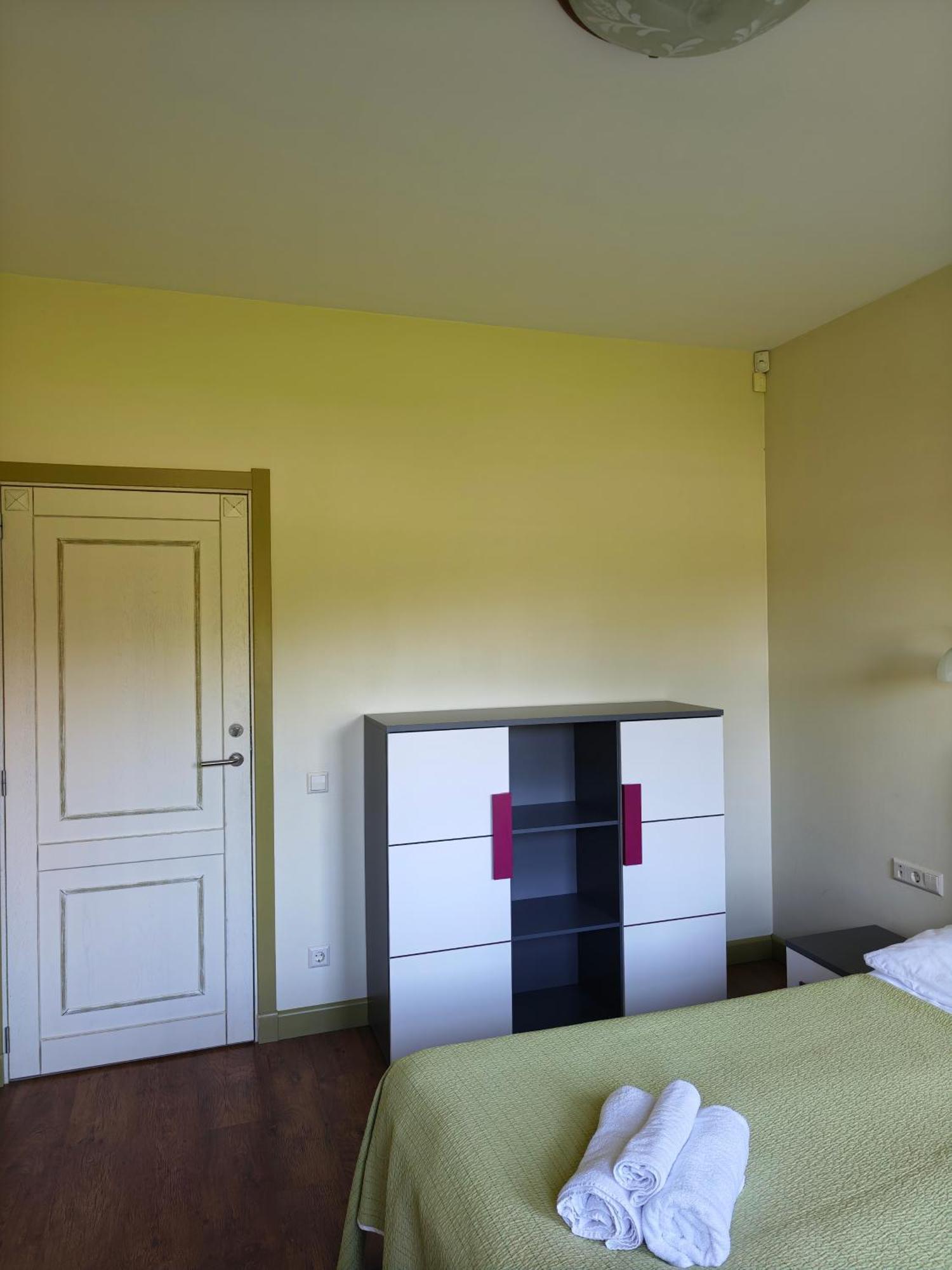 Gamtos Perlas Karklė Buitenkant foto
